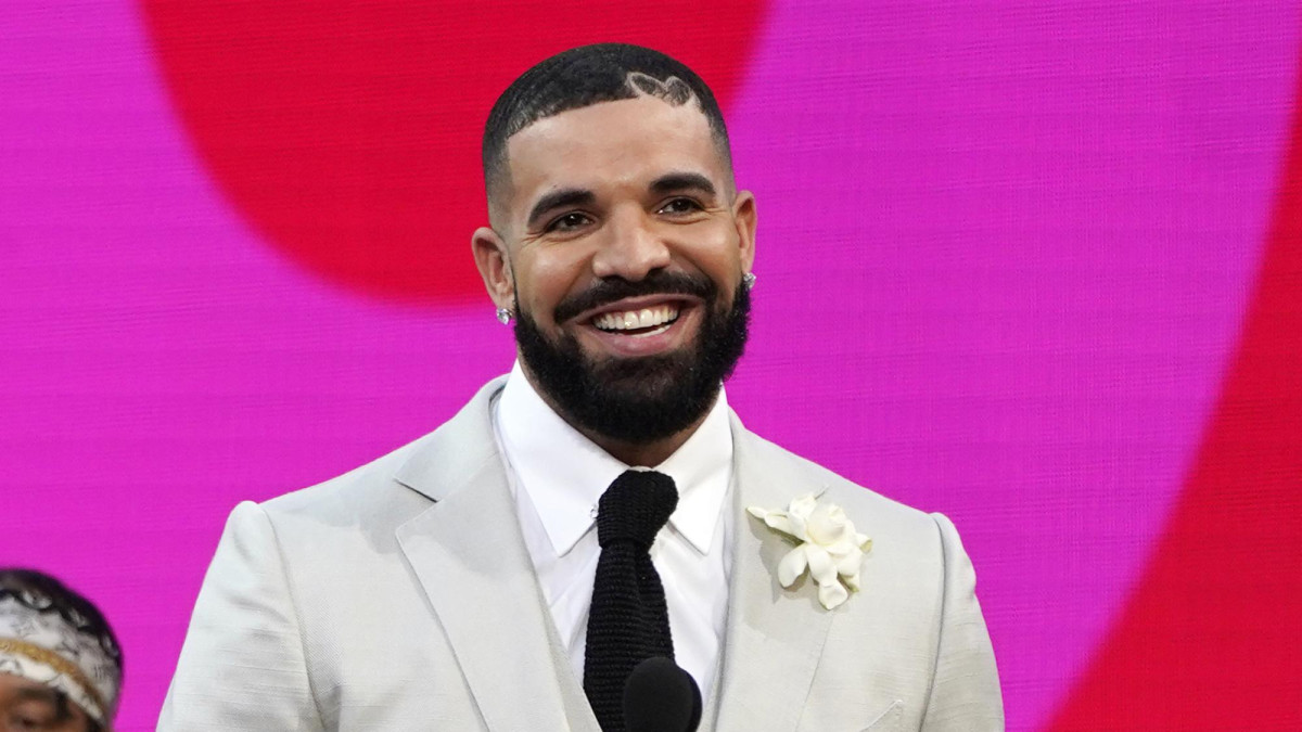 Drake responde a video sexual filtrado