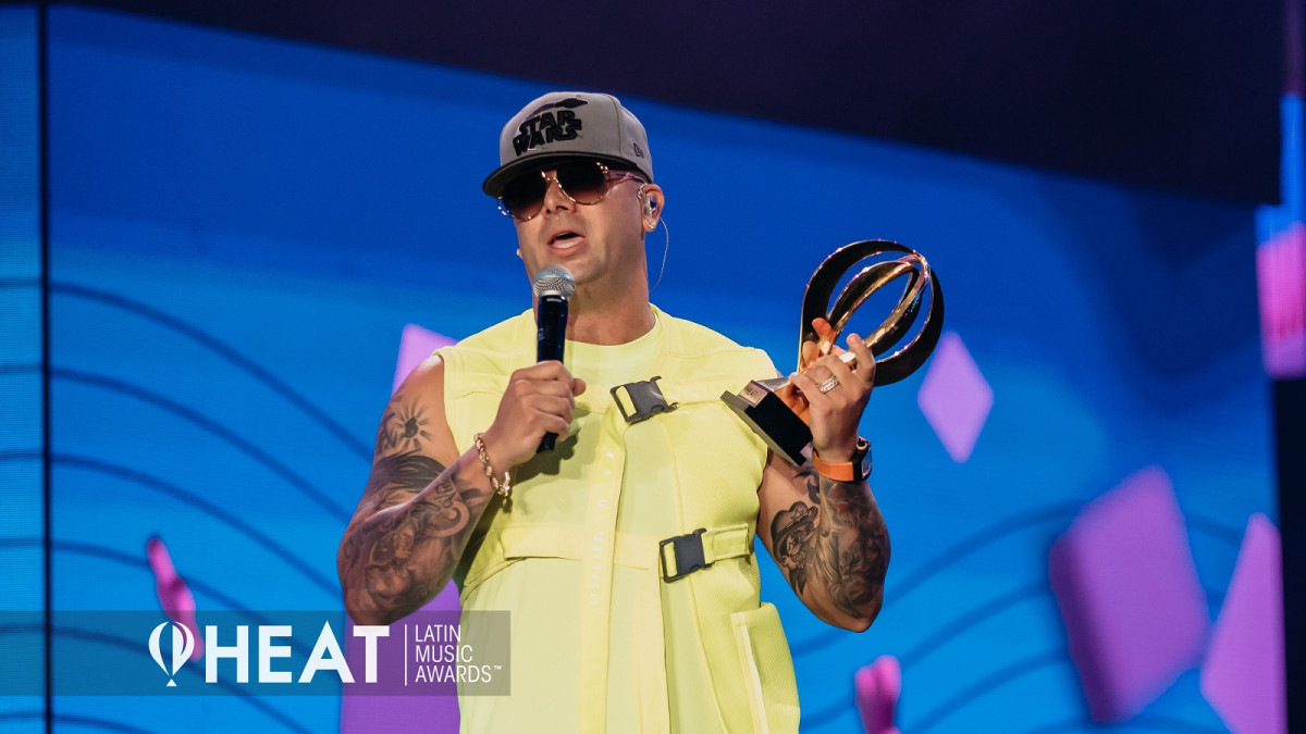 Premios Heat: El Alfa gana mejor urbano dominicano, Rochy RD colaboración  del año y Wisin es el 