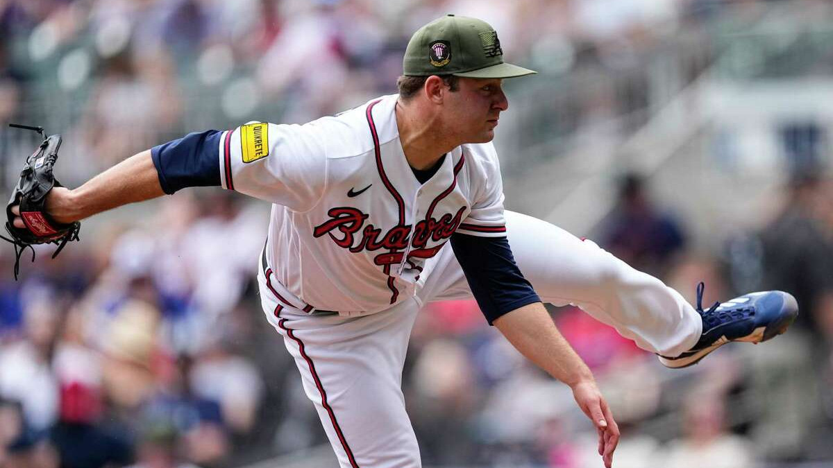 Woodruff lanza pelota de 6 hits y Cerveceros blanquean 12-0 a Marlins - San  Diego Union-Tribune en Español