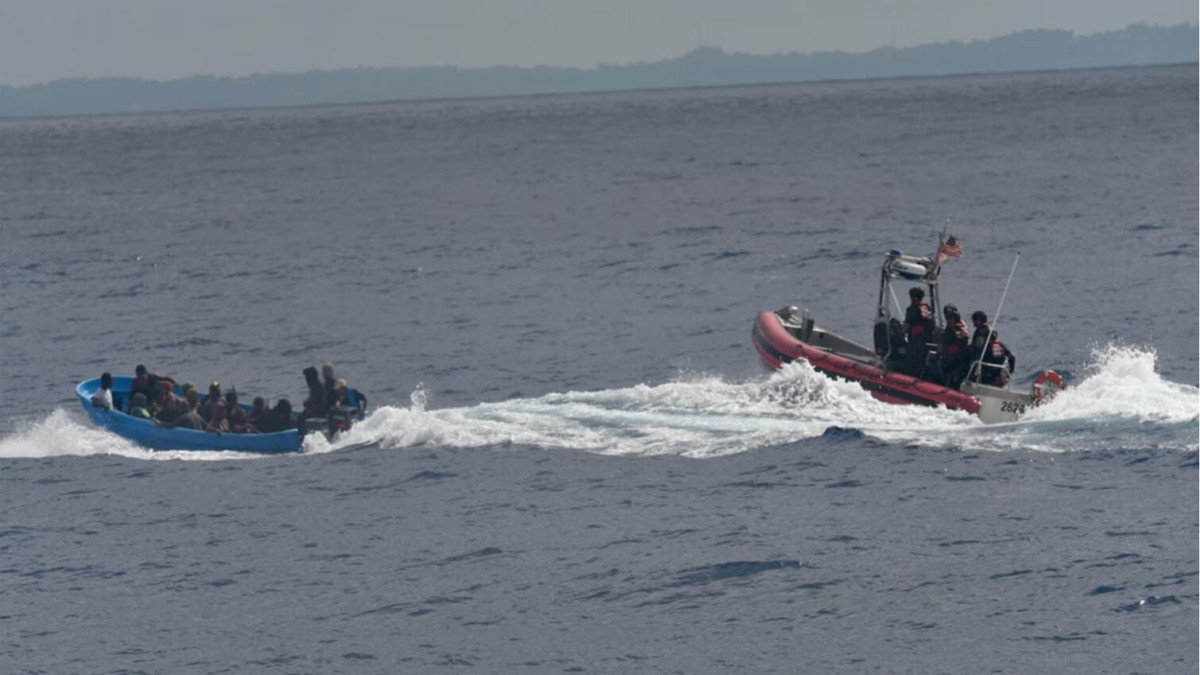 EEUU intercepta yola en el Canal de la Mona con 48 dominicanos, 16 haitianos y dos rumanos