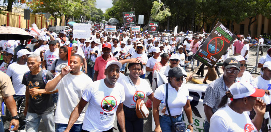 Residentes de La Cuaba protestan frente al Palacio Nacional el miércoles 1 de julio de 2026