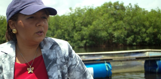 MERCEDES GUTIÉRREZ Líder comunitaria que fomenta actividades productivas para el desarrollo de su comunidad. Fundadora de la Asociación de Pescadores de la comunidad de Boba y única mujer en su junta directiva.