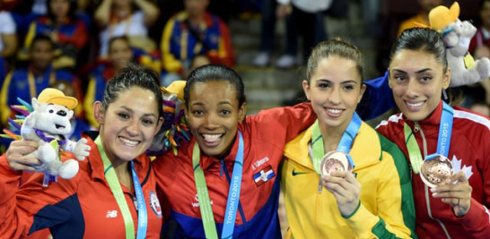 Karatecas. La dominicana Ana Villanueva (oro), la chilena Gabriela Bruna (plata), la brasileña Aline Souza (bronce) y la canadiense Alia Virk (bronce), medallistas en la categoría menos 50 kilos