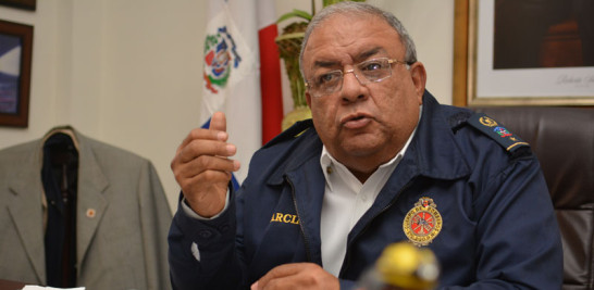 Misión. El general Oscar Guillermo García, jefe del Cuerpo de Bomberos del Distrito Nacional durante sus declaraciones al LISTÍN DIARIO.