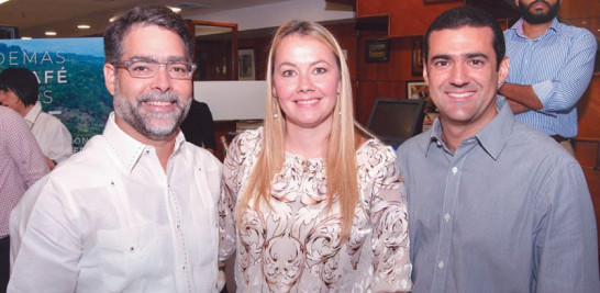 Ernesto Selman, Roxana de Wiesey y Alfredo Wiesey.