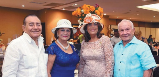 Aquiles Farias, María Cristina de Farias, Lilliam Almánzar y Edigarbo García.