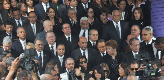Los principales dirigentes del PLD estuvieron presentes en las honras ofrecidas por ese partido al alcalde Juan de los Santos, asesinado el pasado martes.