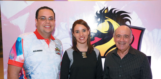 Alejandro Abreu, Mariely Marti´nez y Quilvio Cabral Ache´car.