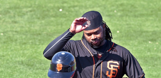 Johnny Cueto regresa a la Liga Nacional ahora en la División Oeste con los Gigantes de San Francisco