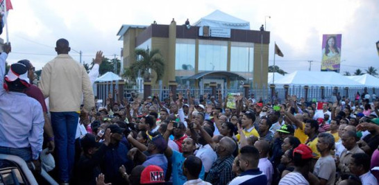 Manifestación. Candidatos en Santo Domingo Este le dieron a la JCE plazo hasta hoy, para anular las elecciones en esa demarcación.