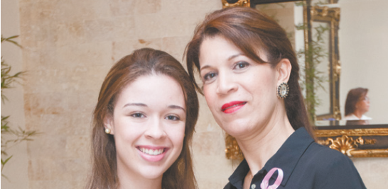 Lisbeth Álvarez y Ligia Núñez.