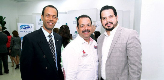 Juan de los Santos, Melvin Abreu y José Estrella.