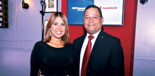 Yolayne Rodríguez de Peña y Gilberto Peña.