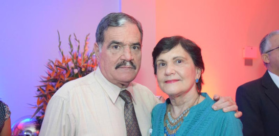 Luis José Castillo y Judy Viñas de Castillo.
