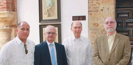 Martín Gómez, Cayo Claudio Espinal, Frank Moya Pons y Pedro Vergés.