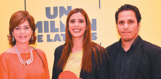 Nonora Elmúdesi, Laura Defilló y Che Muñoz.