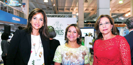 María Lorena Morales, Ligia Cardona y Virginia Cardona.