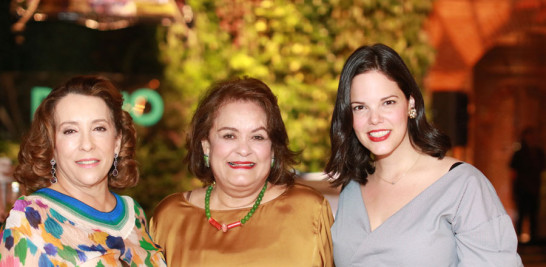 Rosi Bonarelli, Rosario Lovatón y Rita García.