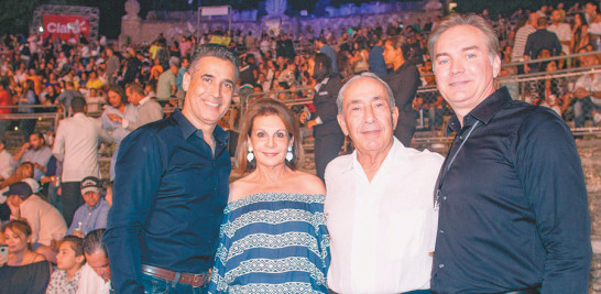 Andrés Pichardo, Ana María Paniagua, Alfonso Paniagua y Jason Kycek.