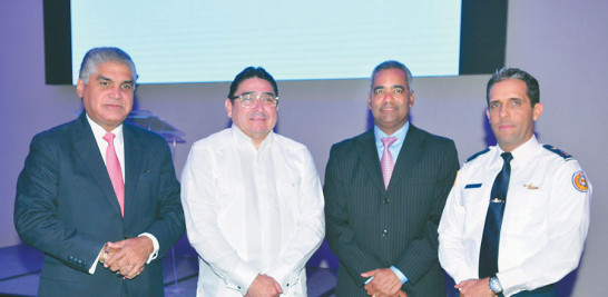Fauto Fernández, Miguel Calzada, Joel Santos y Carlos Torres Robiou.