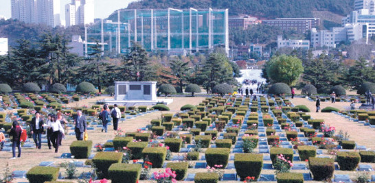 Homenaje. El cementerio en memoria de los caídos en la Guerra de Corea fue construido con la colaboración de la ONU.