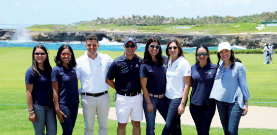El equipo de RRPP de Puntacana Resort and Club: Jannelly Díaz, Karen Tejada, Hernando Núñez, Manuel Sajour, Eloisa Marmolejos, Michelle Baldía, Sarah Carrasco y Gilsa Delgado.
