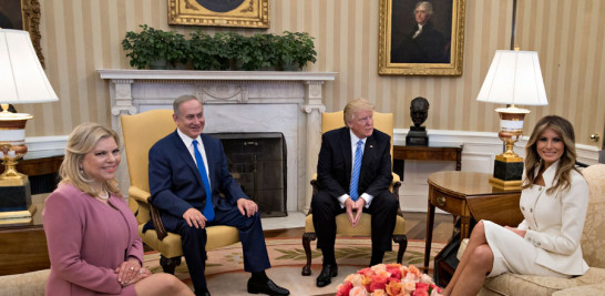Encuentro. Sara Netanyahu, el primer ministro israelí, Benjamin Netanyahu, el presidente de Estados Unidos, Donald Trump y la primera dama Melania Trump.