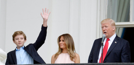 Familia. Donald Trump acompañado de su esposa, Melania y su hijo Barron Trump.