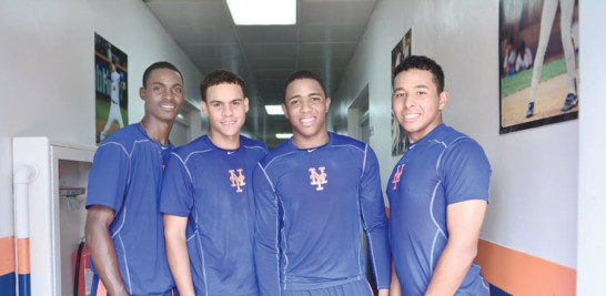 Novatos. Cuatro de los novatos de los Mets, quienes ya actúan en el torneo de la Liga de Verano de Béisbol