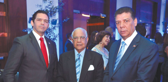 Luis Gónzalez, Ercilio Veloz Burgos y Ramón Sánchez.