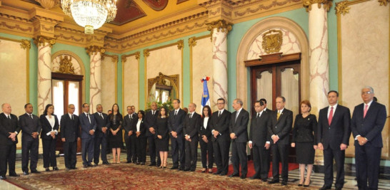 Ceremonia. El presidente Danilo Medina encabezó el acto de juramentación de los nuevos jueces de la SCJ y del TSE en el Palacio Nacional .