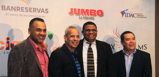 Reparto. Mario Núñez, Miguel Ángel Martínez, Miguel Pérez Santana y René Fortunato.