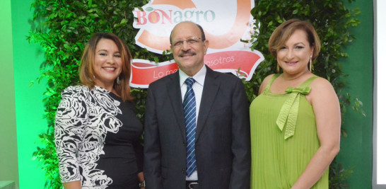 Sobeyda Rivera, René Jácquez y Miriam Polanco.