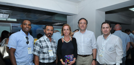 Sonel Guillén, Carlos Colón, Carolina Prado, Sergio Cortés y Marco Girón Oquendo.