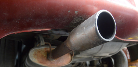Peligro. Los vehículos que tienen defectos en su sistema de escape de gases del motor son potencialmente peligrosos para las personas que los ocupan porque pueden ser víctimas de intoxicaciones mortales, según los mecánicos consultados sobre el tema.