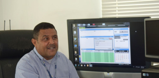Colector. Darío Estévez, director de la oficina de Aduanas en Pedernales.
