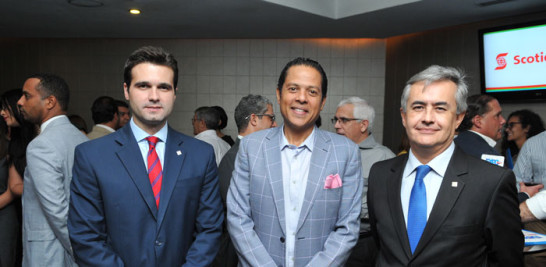 Arturo Fernández, Emil Montás y Alejandro Romero.