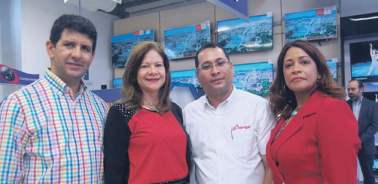 Miguel Oscar Valdez, Yanny Báez, Kilvia Scottborg y Rosanna Henríquez.