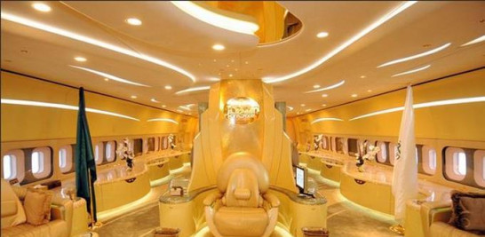 Interior del avión del príncipe Alwaleed bin Talal al- Saud