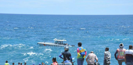 Intento. Las autoridades desconocen las razones que llevaron a la adolescente de 16 años a lanzarse al mar Caribe.