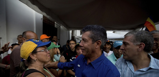 Henri José Falcón es un militar, político y abogado venezolano, exgobernador del estado de Lara en dos oportunidades seguidas (2008-2012; 2012-2017) y exalcalde del Municipio Iribarren en Barquisimeto, también por dos períodos consecutivos (2000-2004; 2004-2008). Actualmente es candidato presidencial en las elecciones presidenciales de Venezuela de 2018.