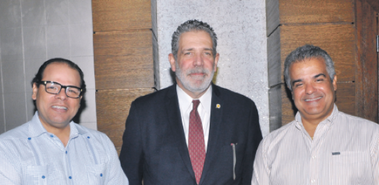 Octavio Beras Goico, José Antonio Llavona y Juan Tomás Pérez.