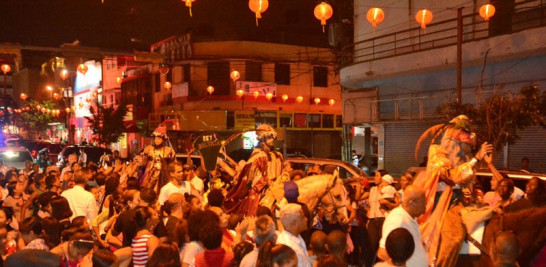 La historia. Desde el año 1948 se viene celebrando en Santo Domingo una cabalgata de origen religioso, como festejo del Día de los Reyes Magos, cuyo evento empieza hoy a las 6:00 de la tarde.