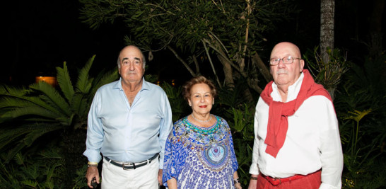 Juan José Arteaga, Xiomara Menéndez y Ramón Menéndez.
