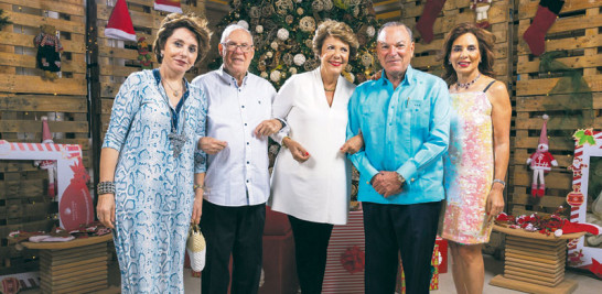 María Aurora de Machado, Luís Manuel Machado, Pilar de Rainieri y Frank