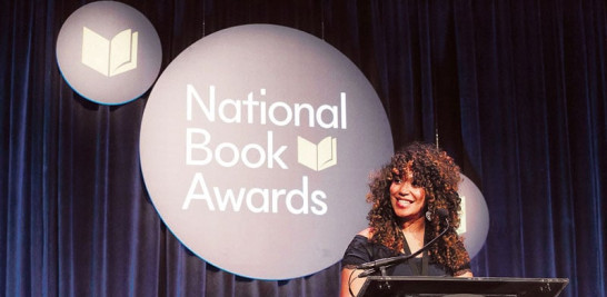 La escritora durante la gala de los National Book Awards, que tuvo lugar a finales del 2018. CORTESÍA DE ELIZABETH ACEVEDO Y LA NATIONAL BOOK FOUNDATION