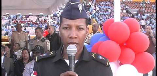 Gabriel Mercedes es un oficial de la Policía Nacional.