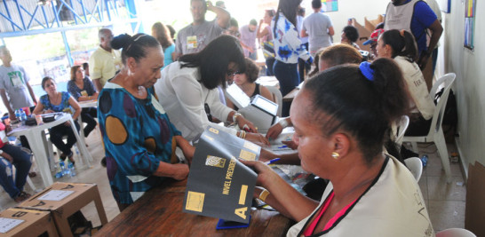 Más de 41,860 personas trabajarán en la organización de las elecciones. FOTO DE ARCHIVO.