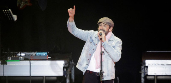 Juan Luis Guerra grabó los temas Fukuoka y De Moca a París.