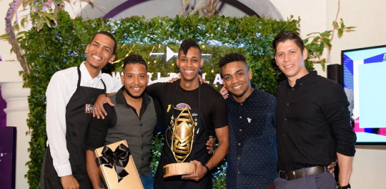 Finalistas José Torres, Lixander Lara, Cheytán Báez, Elio Junior Sánchez, y Jhonatan Villamizar.